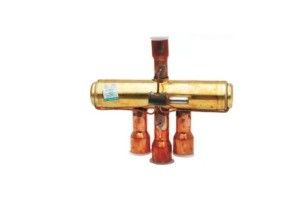 Pompe à chaleur tout en un domestique 75% source d'air 25% électricité 3 kW pour les besoins en eau chaude